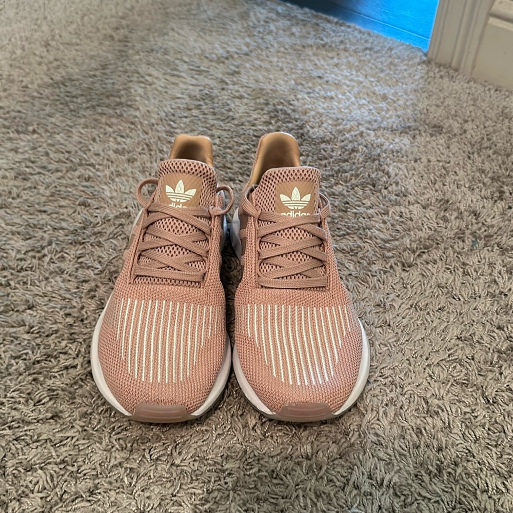 Adidas tennis shoes